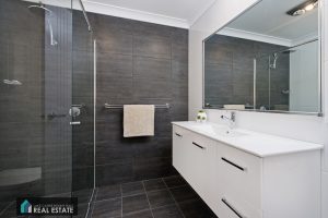 13 Stables Way