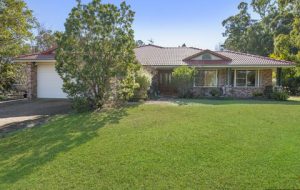 3 Springhill Pl